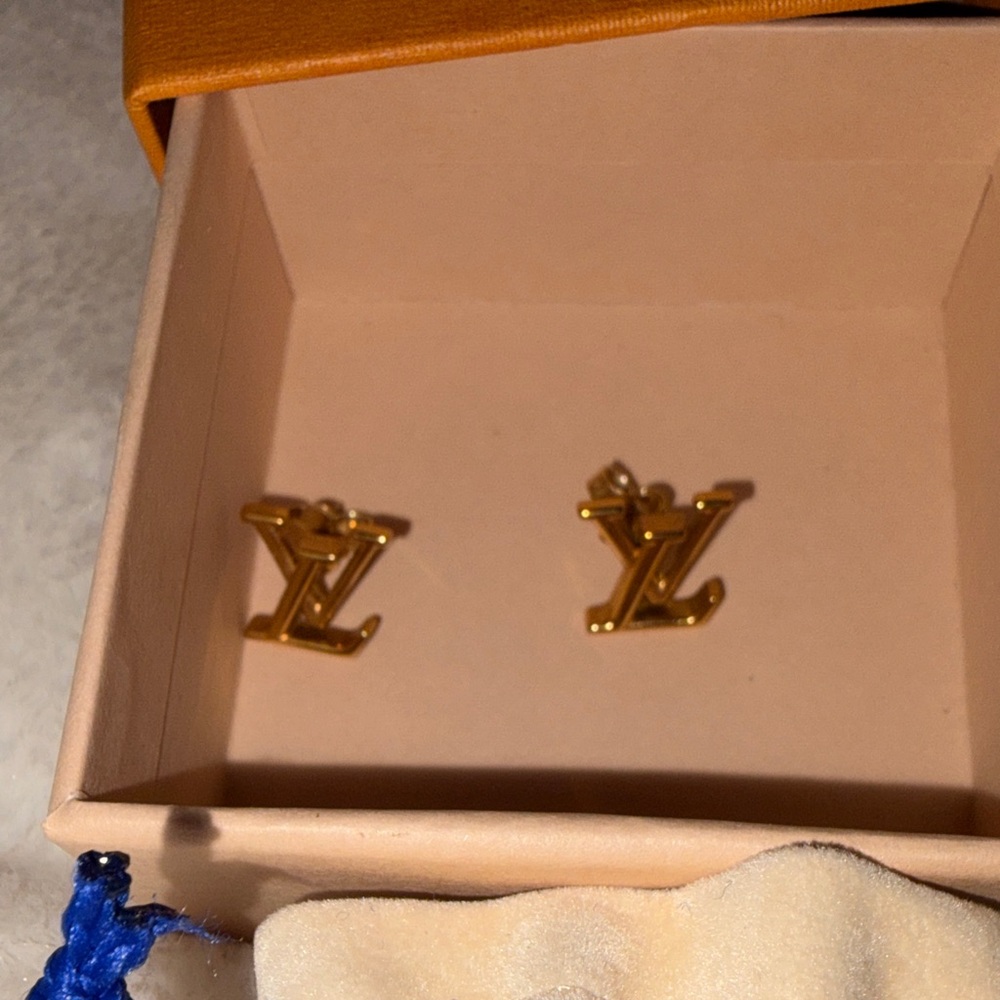 Louis Vuitton Gold-tone LV Logo Stud Earrings - Picture 3 of 7